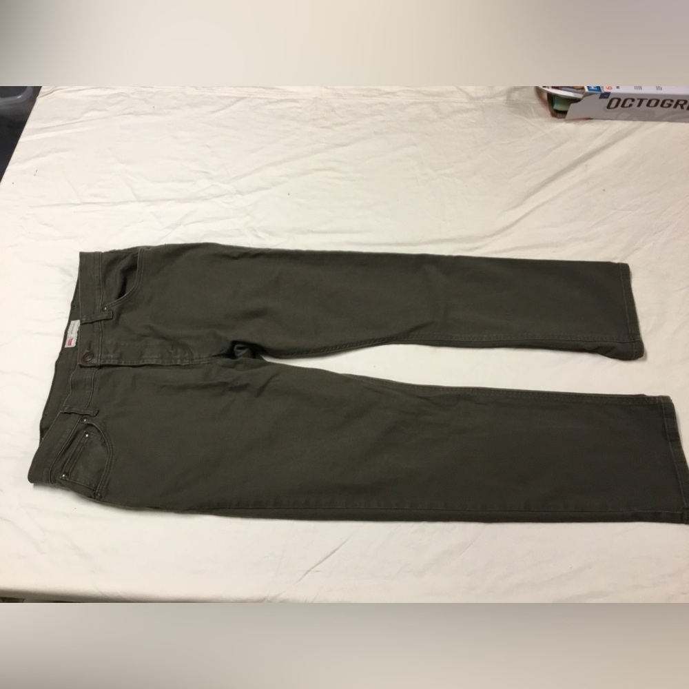 Wrangler, Olive Green Denim Pants Athletic Fit 38”W x 30”L